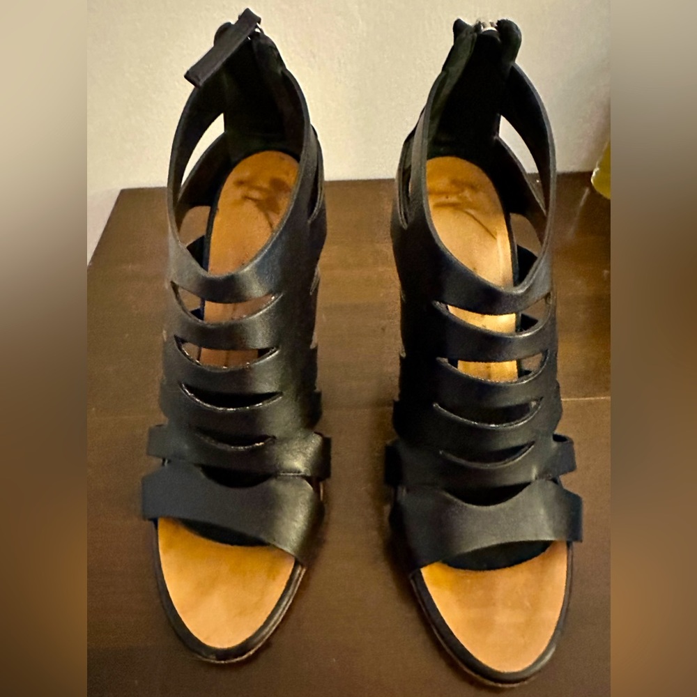 Giuseppe Zanotti black cage sandal